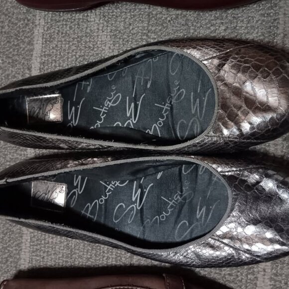 Lot Of 3 Pair Of Women’s Shoes Crocs Carlisa Brown, St. Johns bay, Se Boutique - Picture 7 of 10